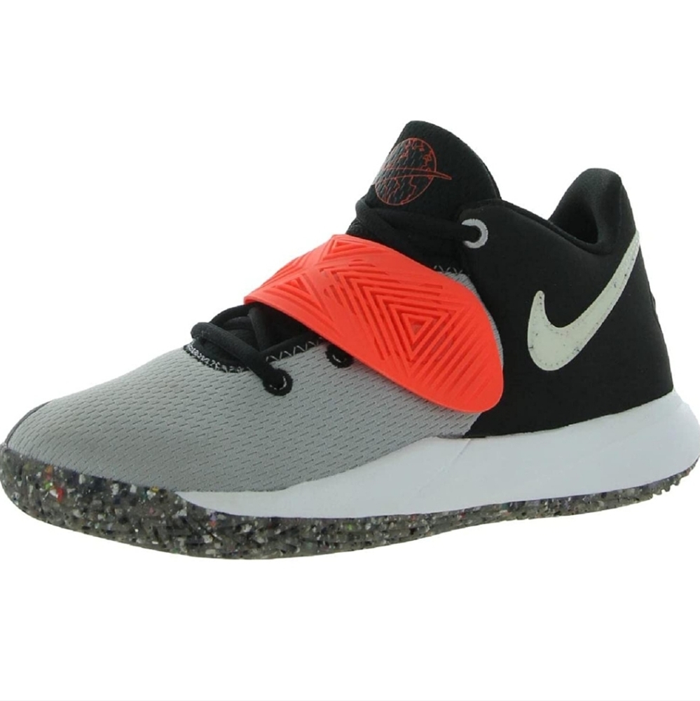 Nike Kyrie Flytrap